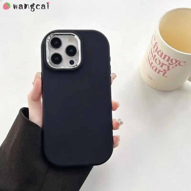 New style Luxury Silicone Case With Silver Camera Border