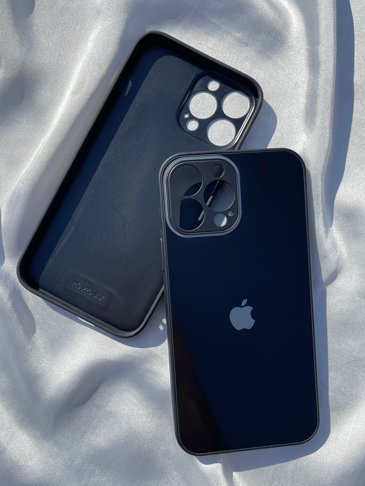 Black Glass Case with logo