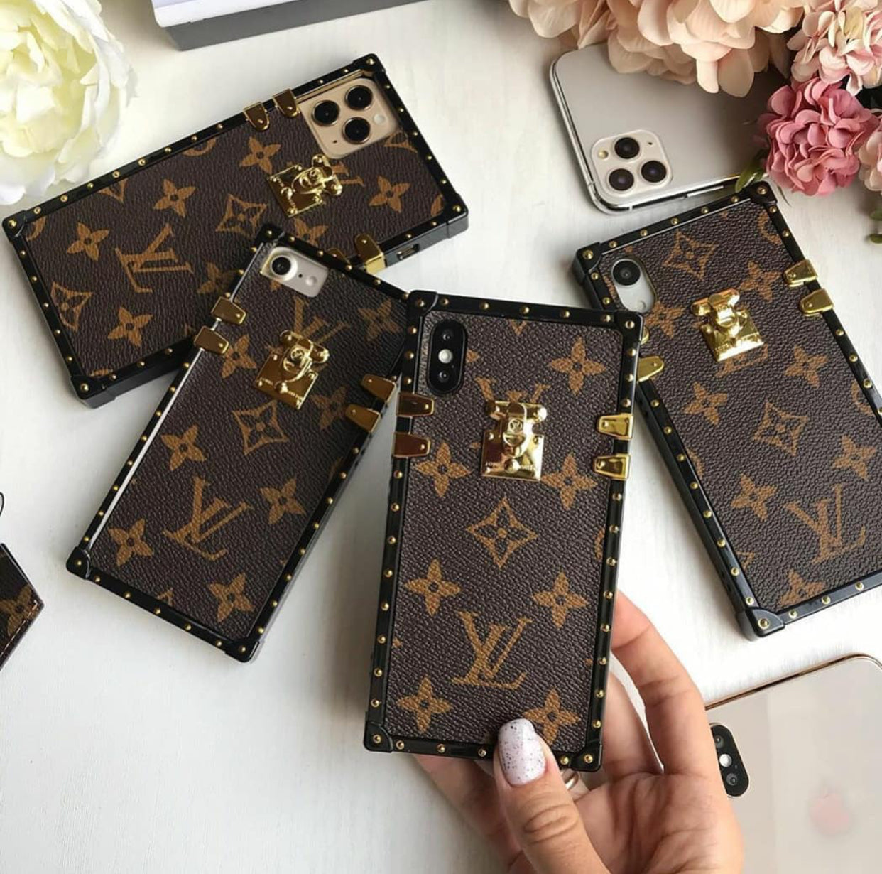 LV CLUTCH CASE